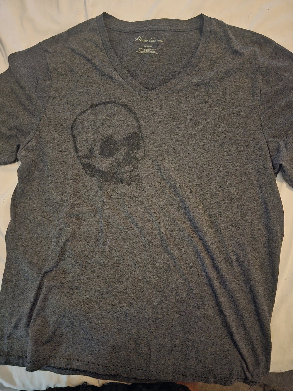 Kenneth Cole New York Men's Heather Gray V-Neck Tee with Skull Graphic